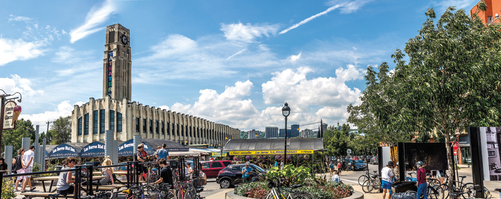 Les marchés publics de Montréal en vélo