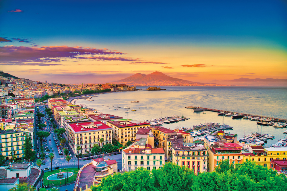 Naples
© iStockphoto.com/ezypix