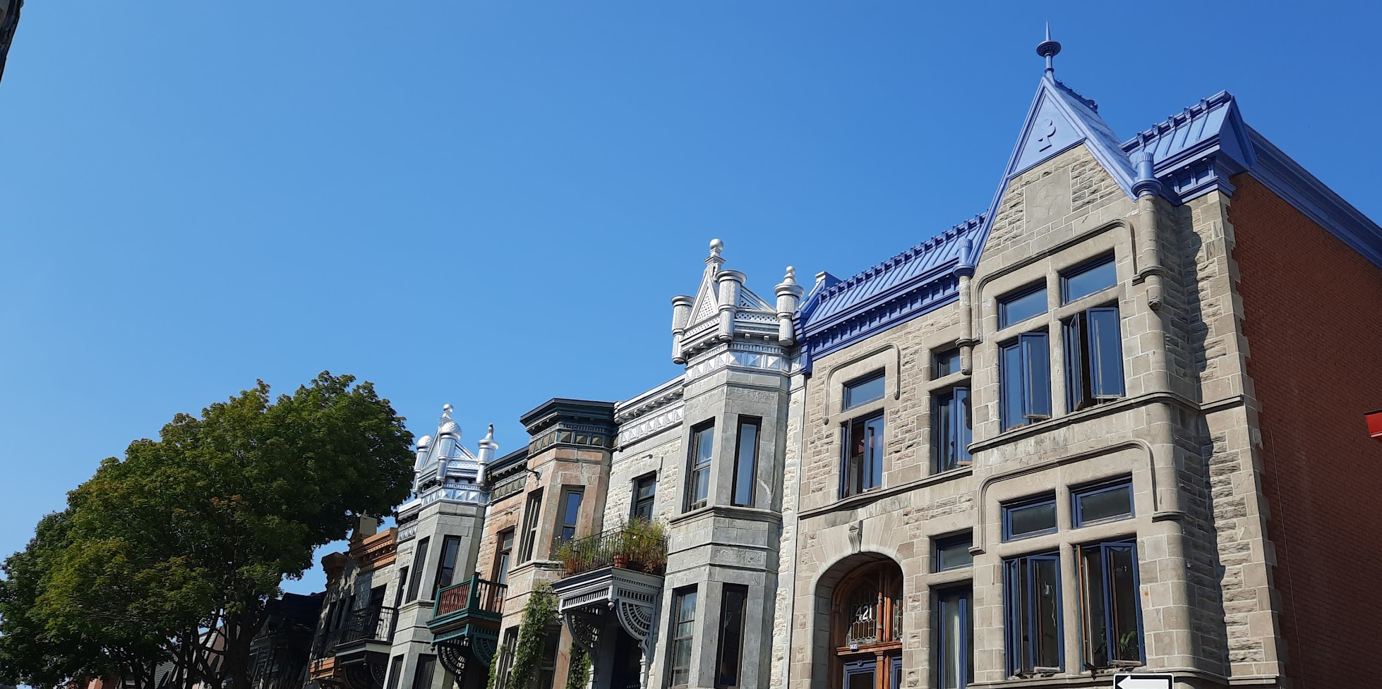 Montréal, rue Saint-Denis. Photo © Daniel Desjardins