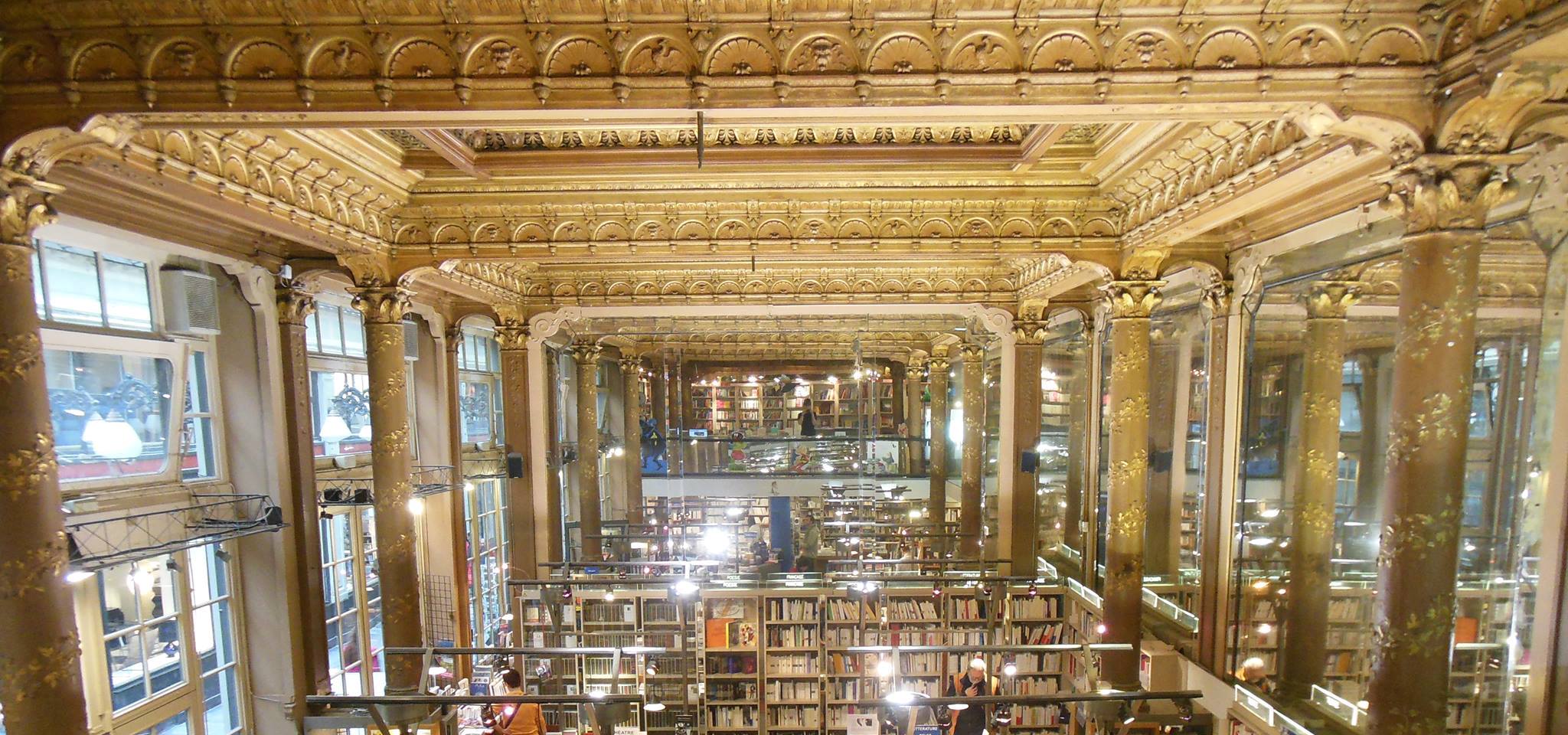 La librairie Tropismes à Bruxelles.