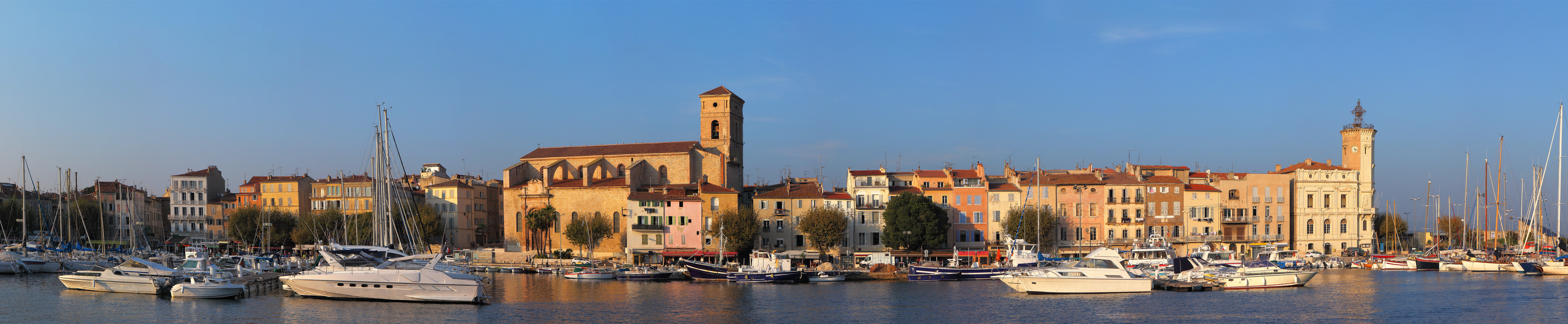 Balade à moto sur les plus hautes falaises maritimes de France