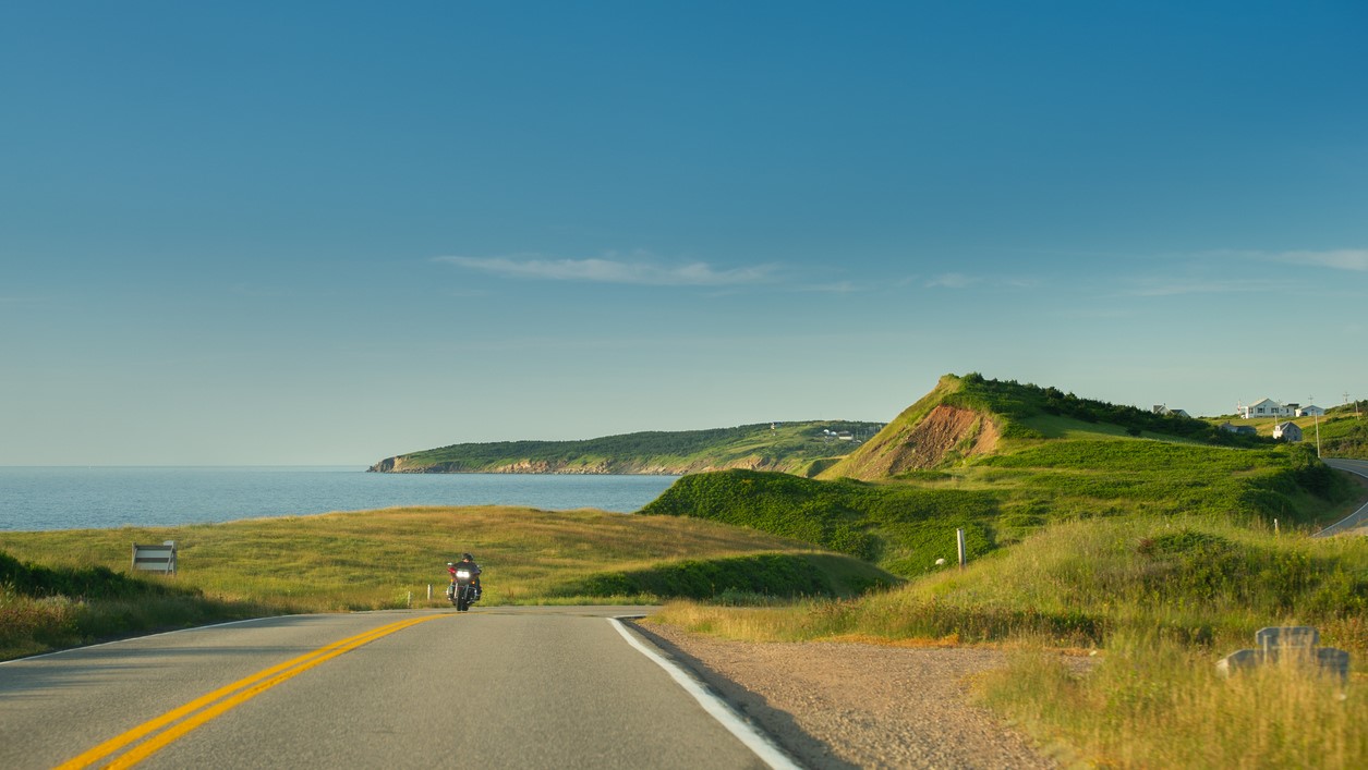 Cabot Trail en Nouvelle-Écosse, Canada © iStock / flyzone