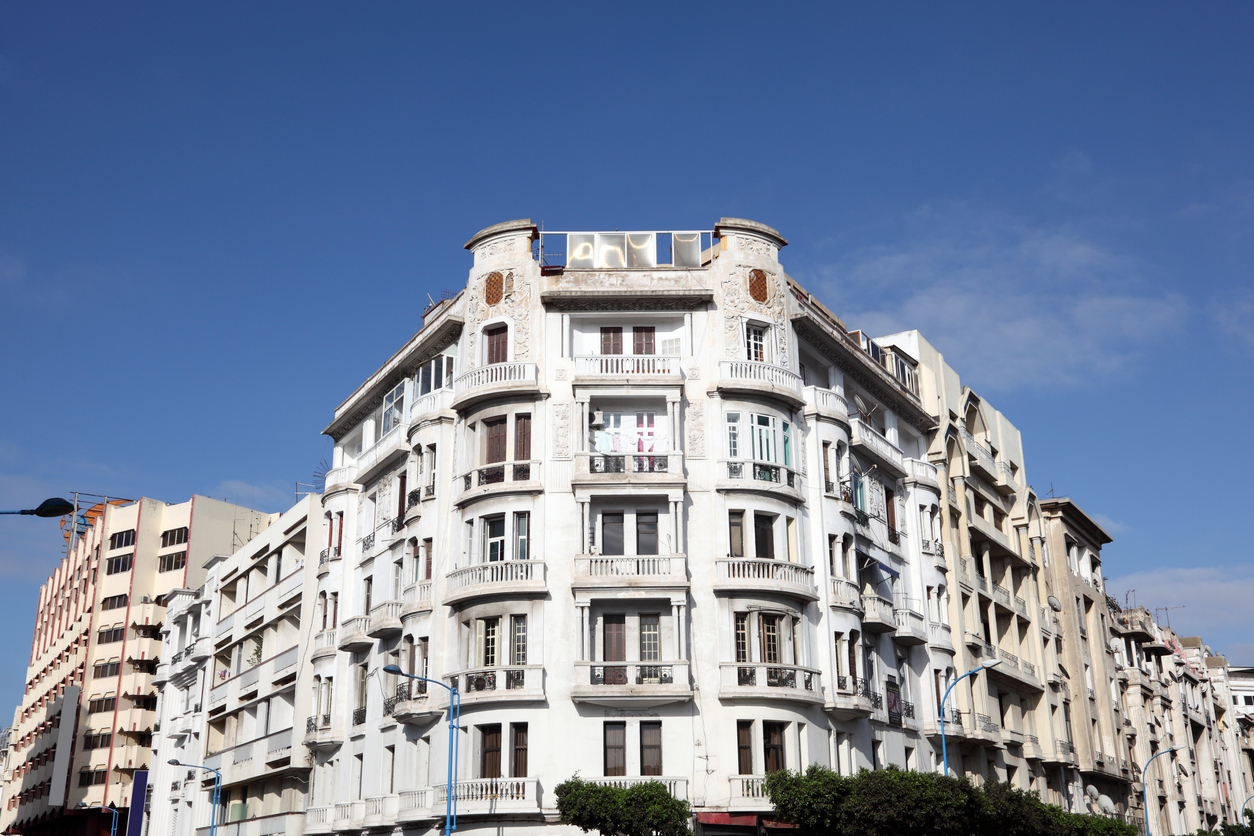 Bâtiment Art Déco à Casablanca, Maroc | © iStock / typhoonski