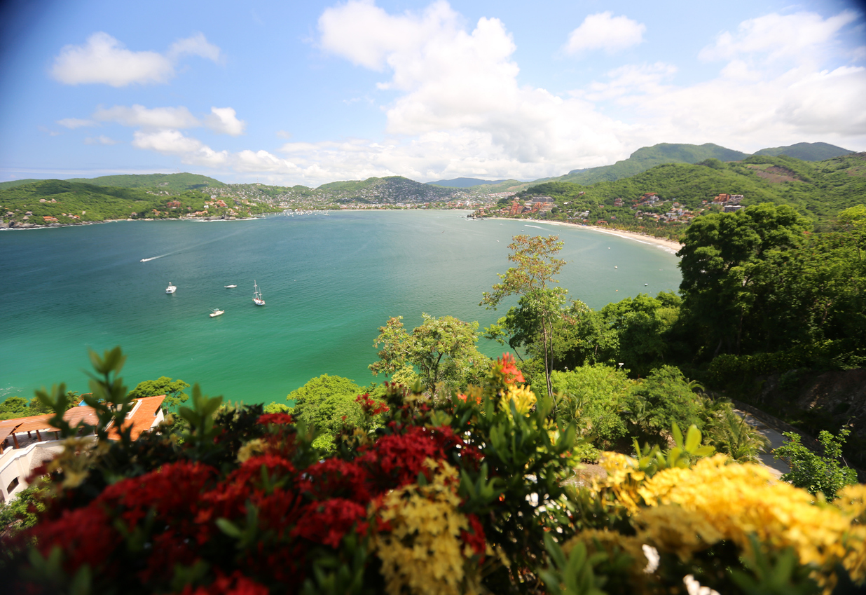 La côte de Zihuatanejo | iStock / Arturo Peña Romano Medina