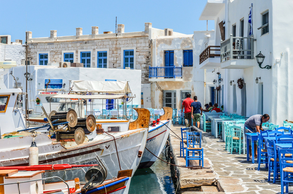 Paros