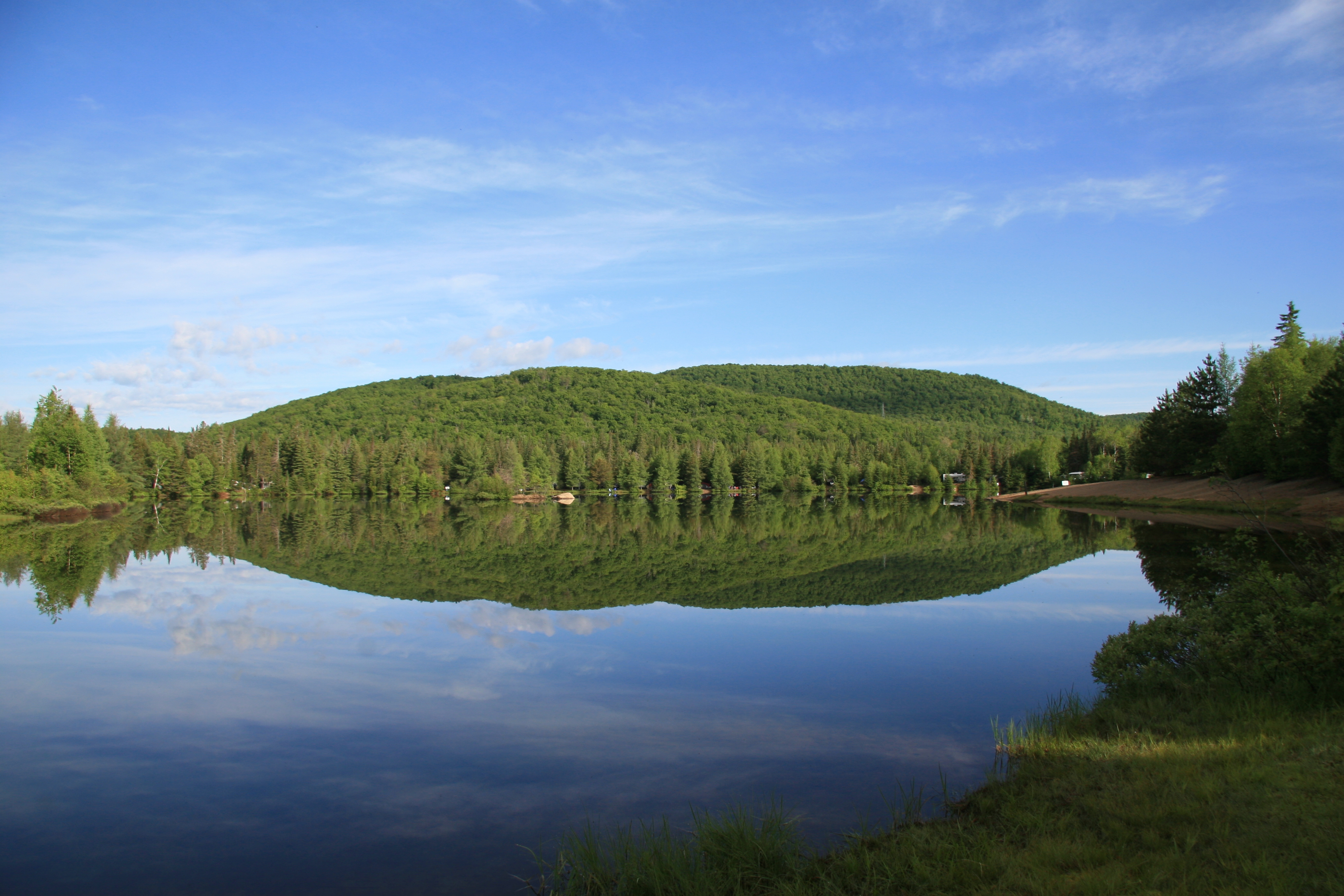 Le lac Bouchette. © istock / MichelGuenette