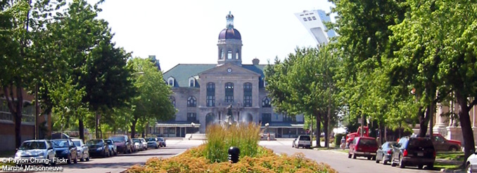Les march&eacute;s publics de Montr&eacute;al en v&eacute;lo