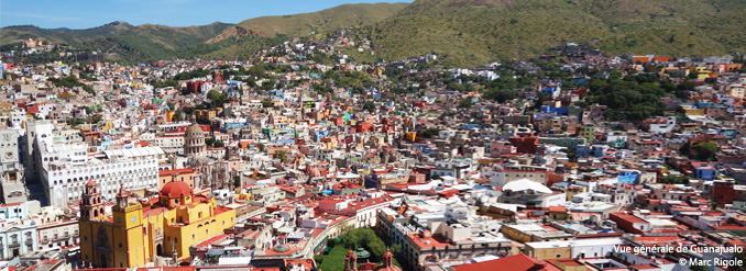 Le lac Titicaca et ses &icirc;les p&eacute;ruviennes