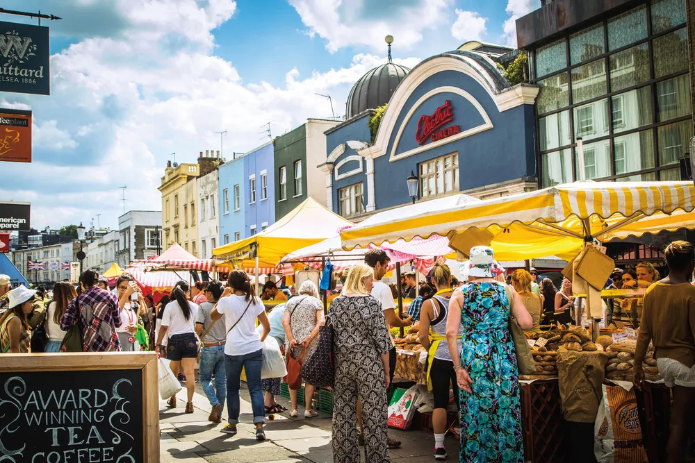 Portobello Road Market. | © flickr.com/chodhound, Adrian Scottow