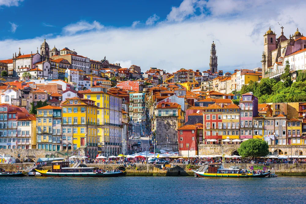 Le cœur historique de Porto vu de Vila Nova de Gaia
©iStockphoto.com/Sean Pavone  
