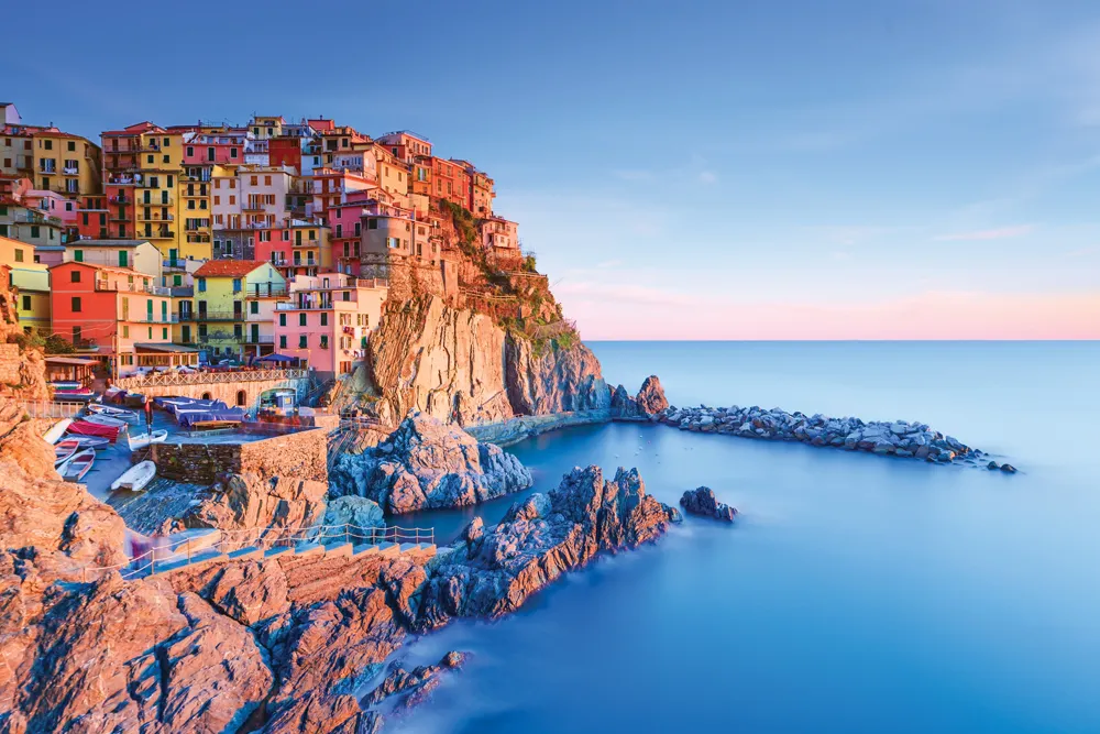 Cinque Terre, village de Manarola
©iStockphoto.com/StevanZZ  
