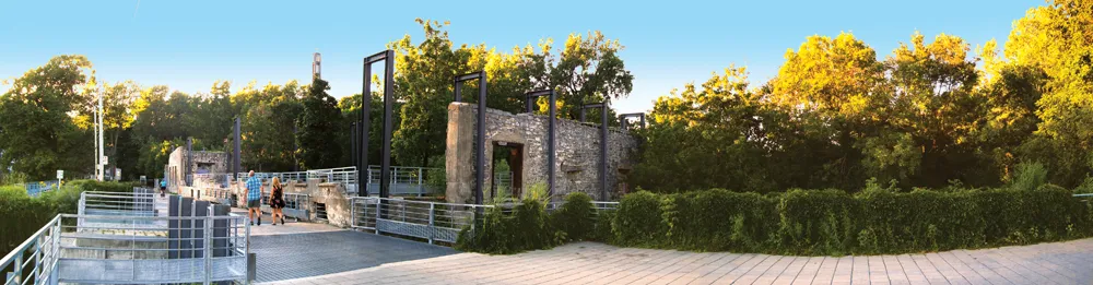 Parc-nature de l'Île-de-la-Visitation au bord de la rivière des Prairies sur le pourtour de l'île de Montréal JCC-BY-SA-3.0 eangagnon 