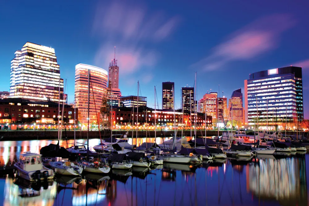 Puerto Madero. | © Dreamstime.com/Stefan Gottschild