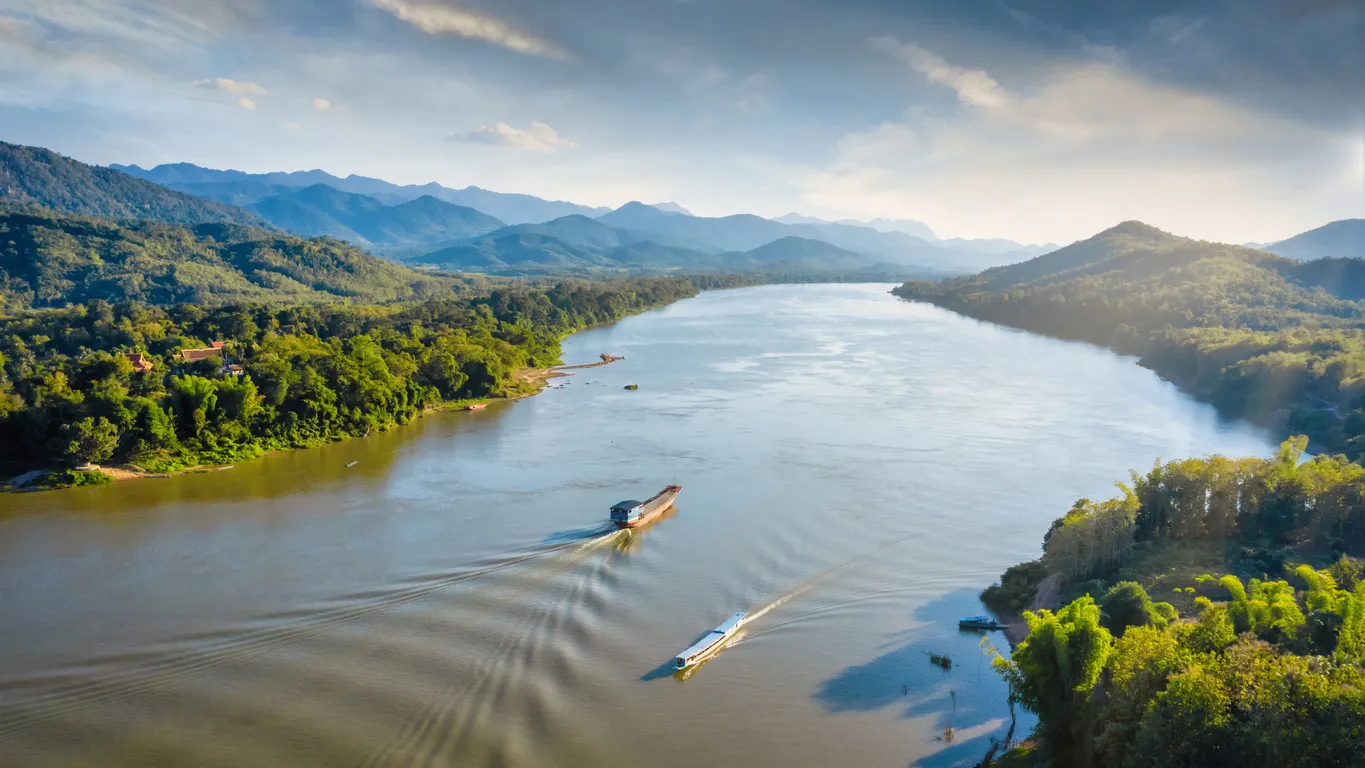 Le Mékong près de Louang Prabang au Laos © iStock / Mlenny