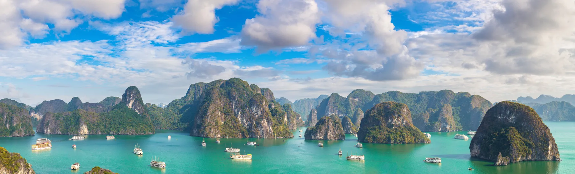  La baie d'Ha Long dans le nord du Vietnam © iStock / bloodua