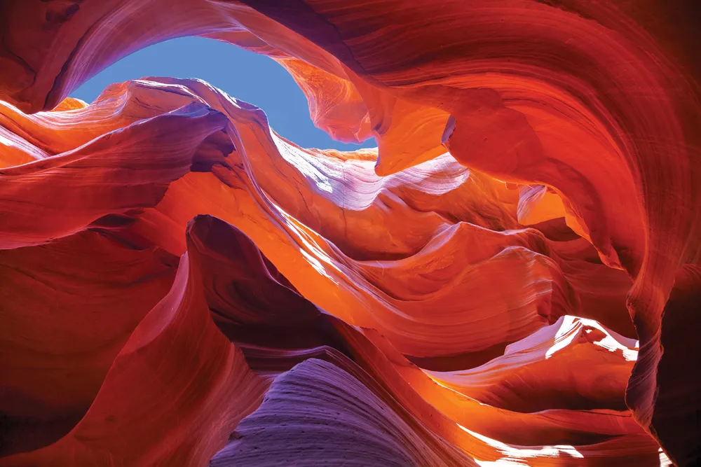 Antelope Canyon ©iStock/AndreyKrav 