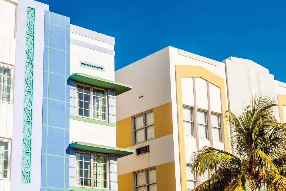 Art Deco District, South Beach. | © iStockphoto.com/Meinzahn