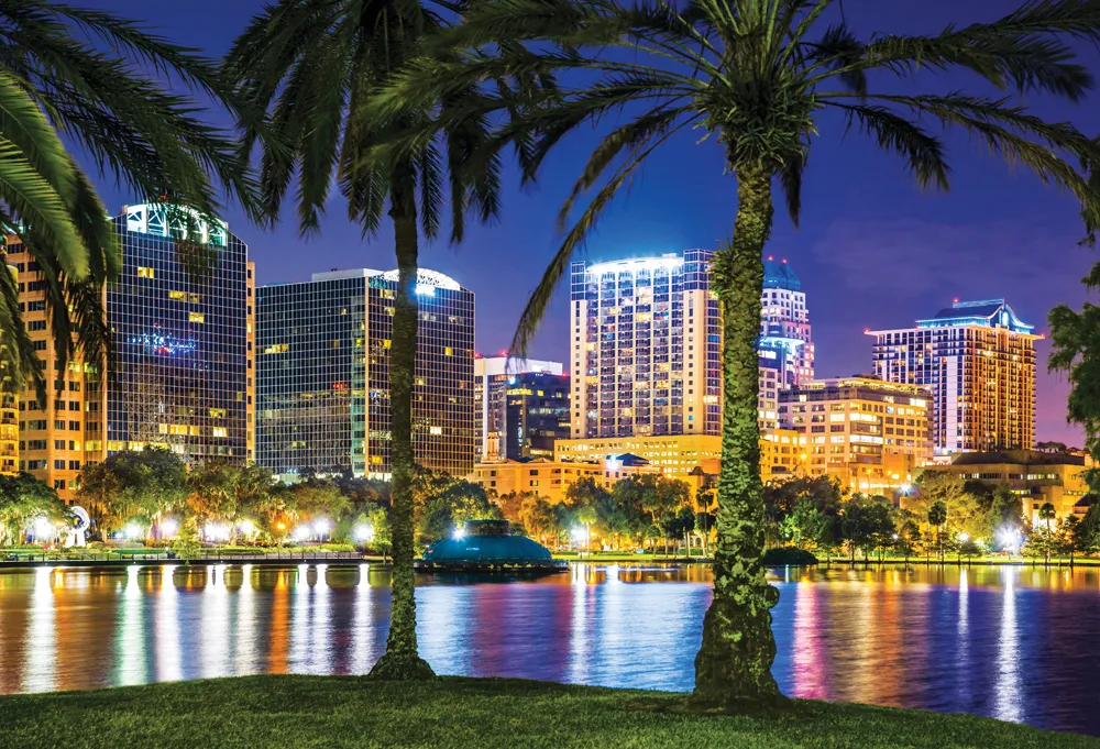 Lake Eola Park et le centre-ville d’Orlando. | ©iStockphoto.com/dszc