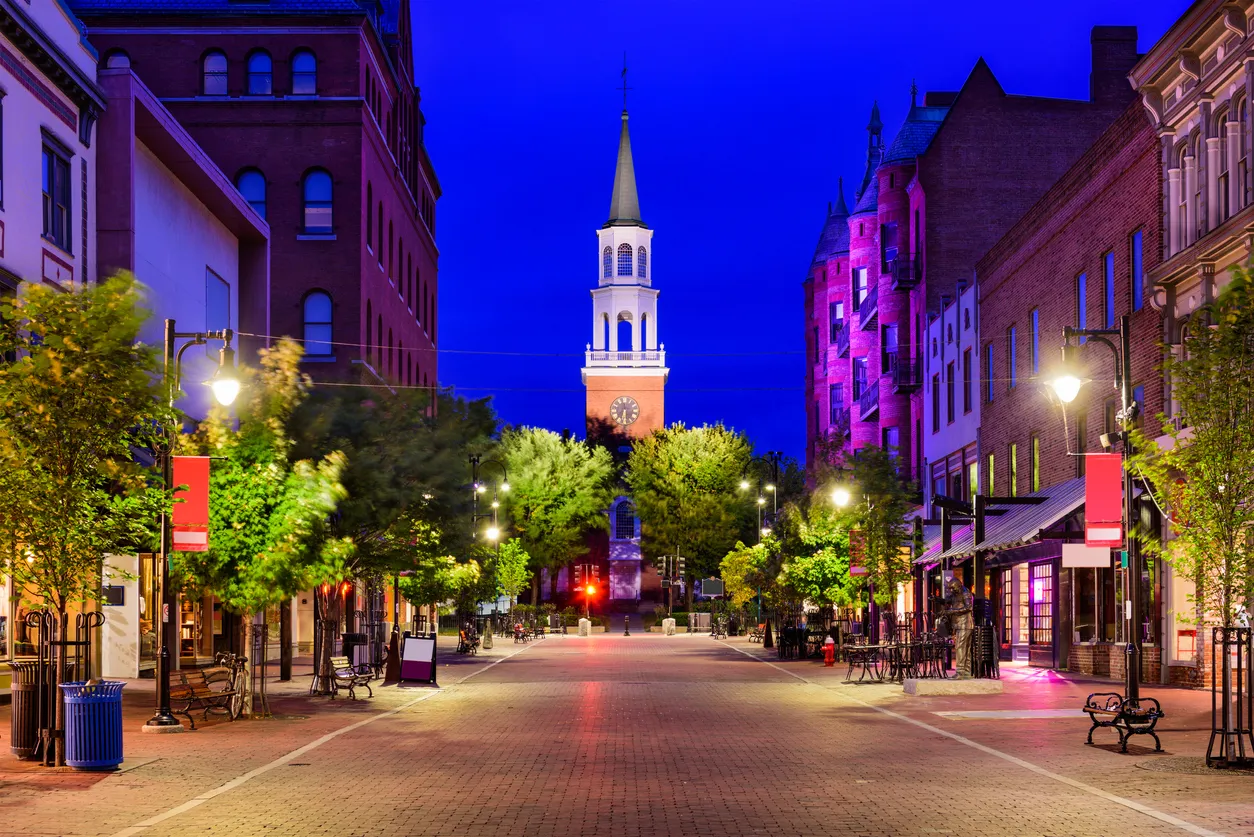 Church Street Marketplace à Burlington au Vermont © iStock / SeanPavonePhoto