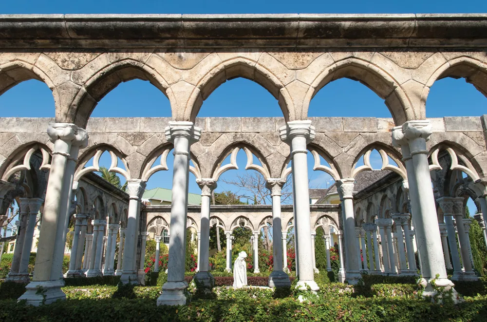 Versailles Gardens
Crédit:	©iStockphoto.com/virsuziglis