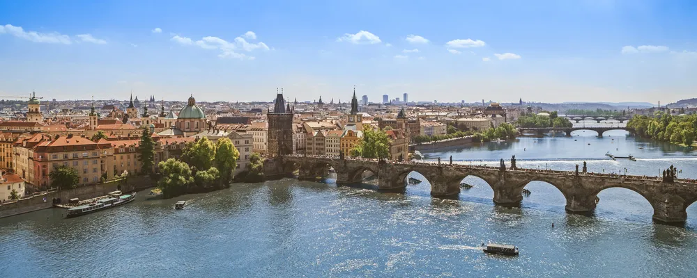Prague  |  © iStockphoto.com/espiegle