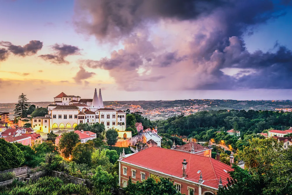 Sintra et le Palácio Nacional. | © iStockphoto.com/Sean Pavone