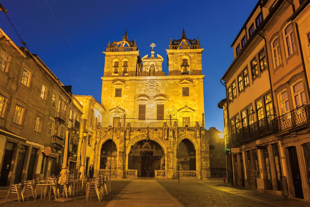 La Sé de Braga. | © iStockphoto.com/prosiaczeq
